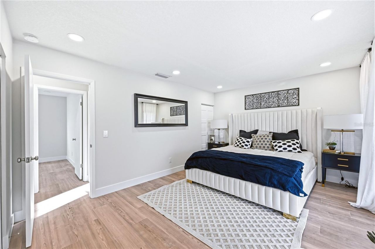 4303 Hollow Hill Drive , Tampa, FL 33624 Photo