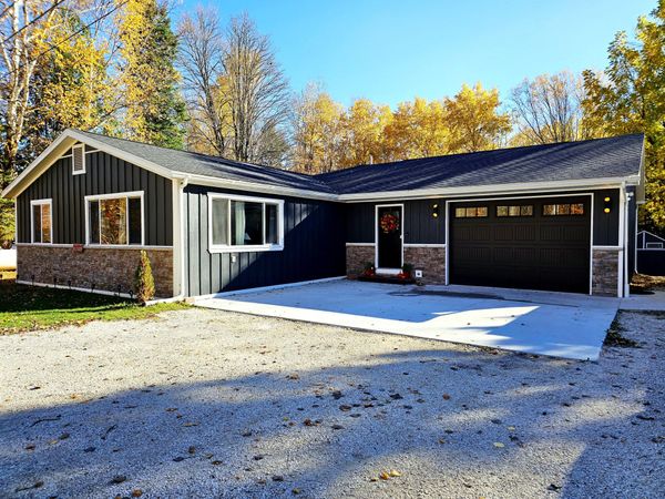 17659 S Curtis RD, Curtis, MI 49820