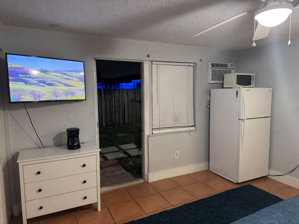 7252 SW 138th Place, Miami, FL 33183 Photo