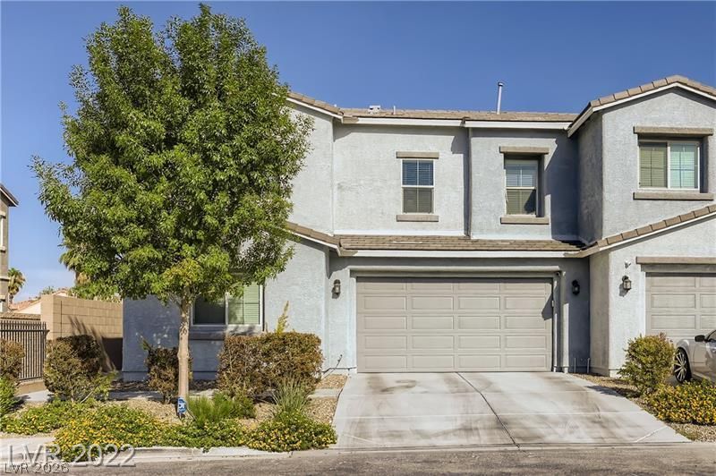 4532 Roaming Vines Street , North Las Vegas, NV 89031