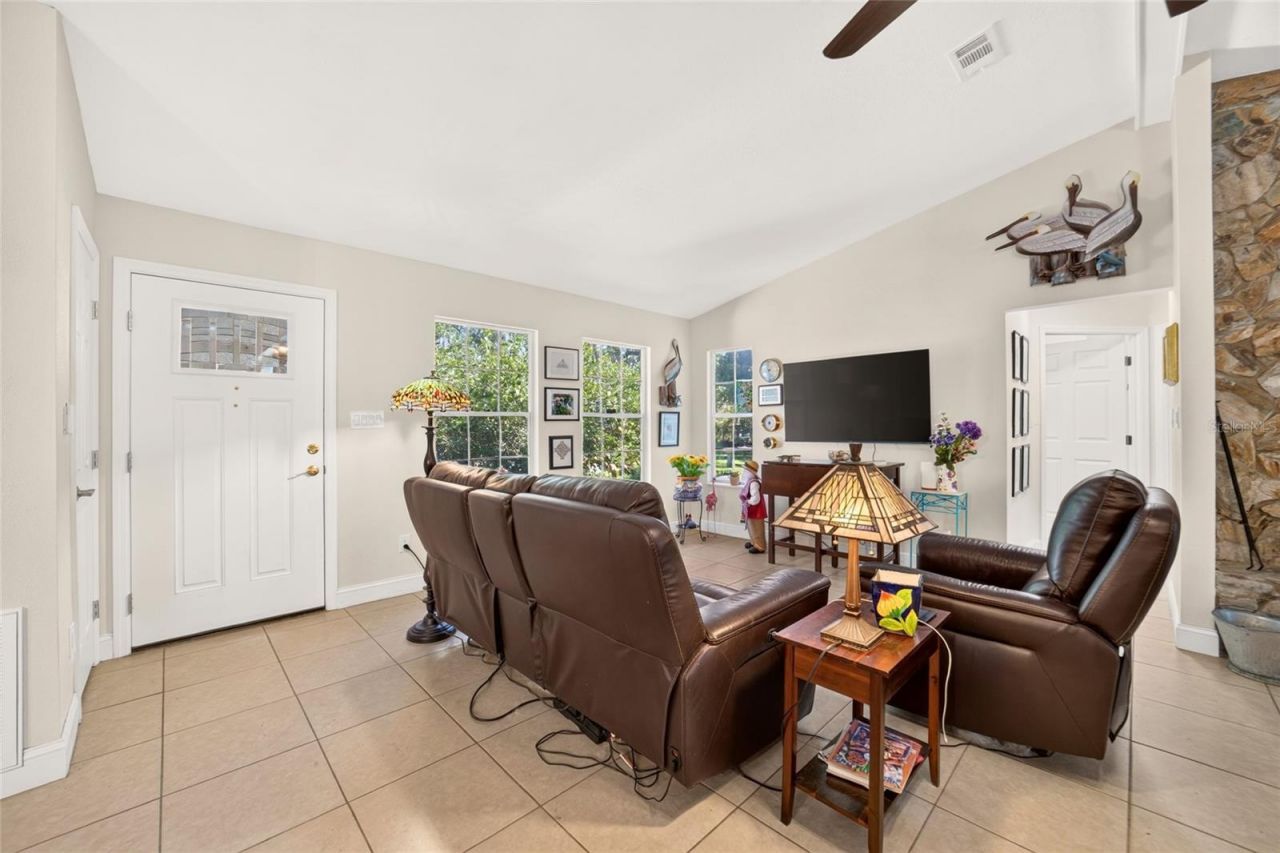 12 Palm Circle Drive , Inglis, FL 34449 Photo