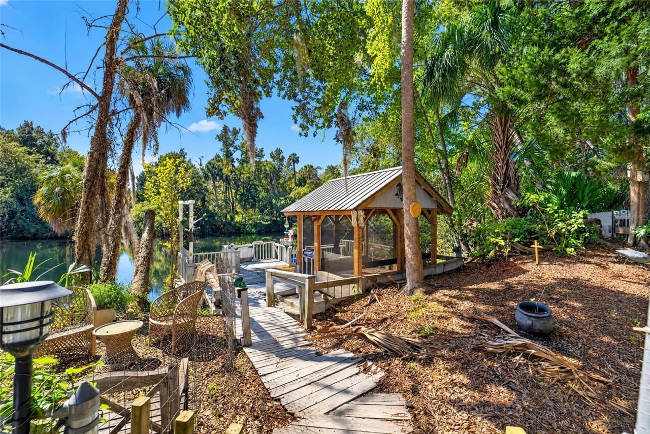 12 Palm Circle Drive , Inglis, FL 34449 Photo