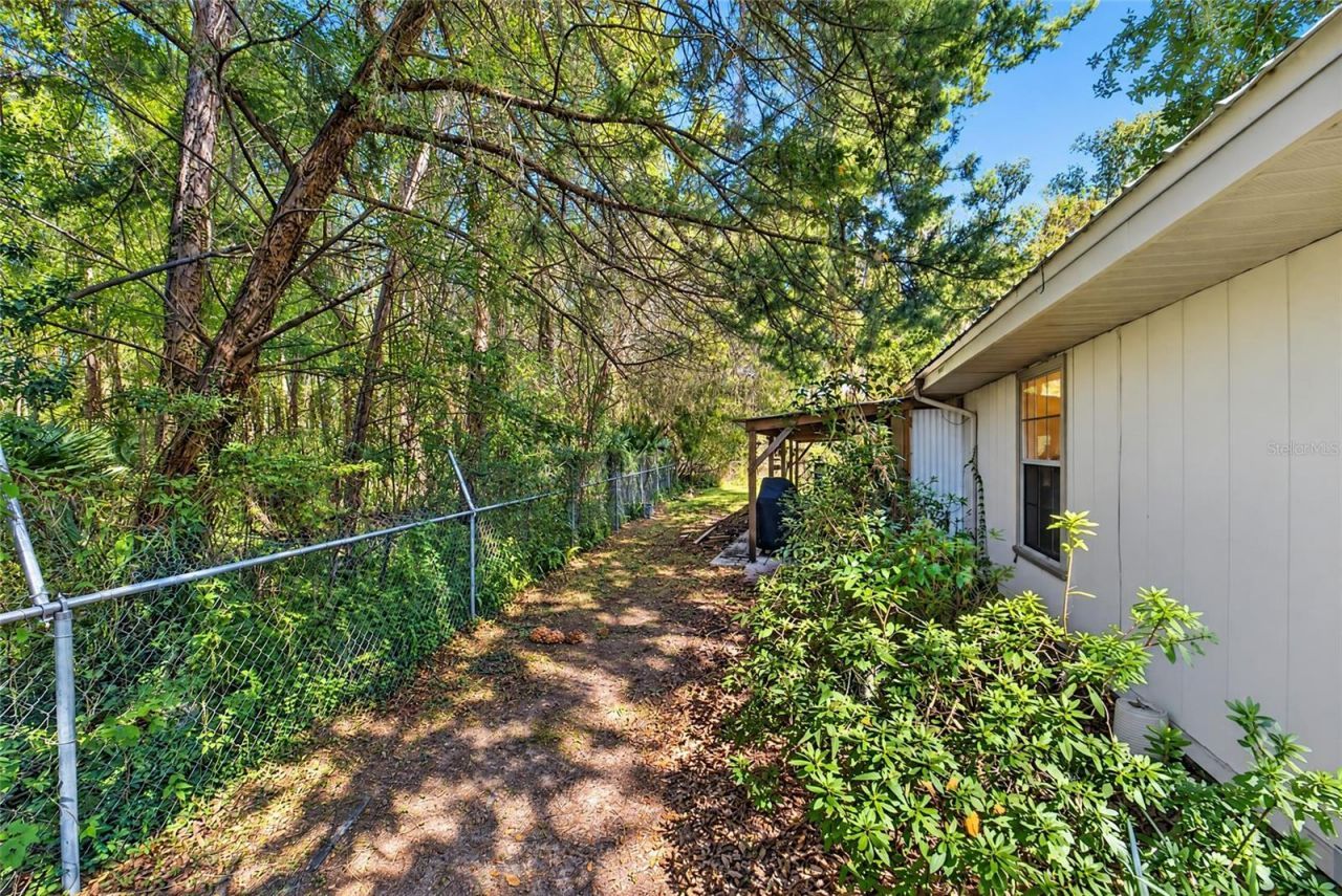 12 Palm Circle Drive , Inglis, FL 34449 Photo