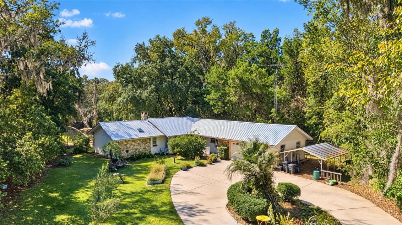 12 Palm Circle Drive , Inglis, FL 34449 Photo