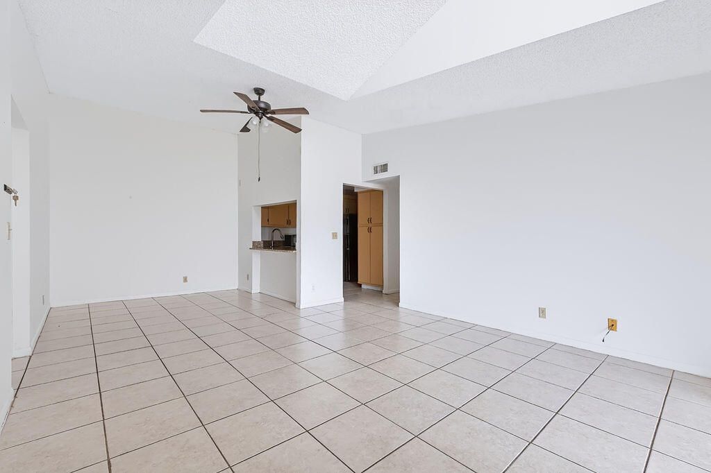 3612 Alder Drive, Unit B3, West Palm Beach, FL 33417 Photo
