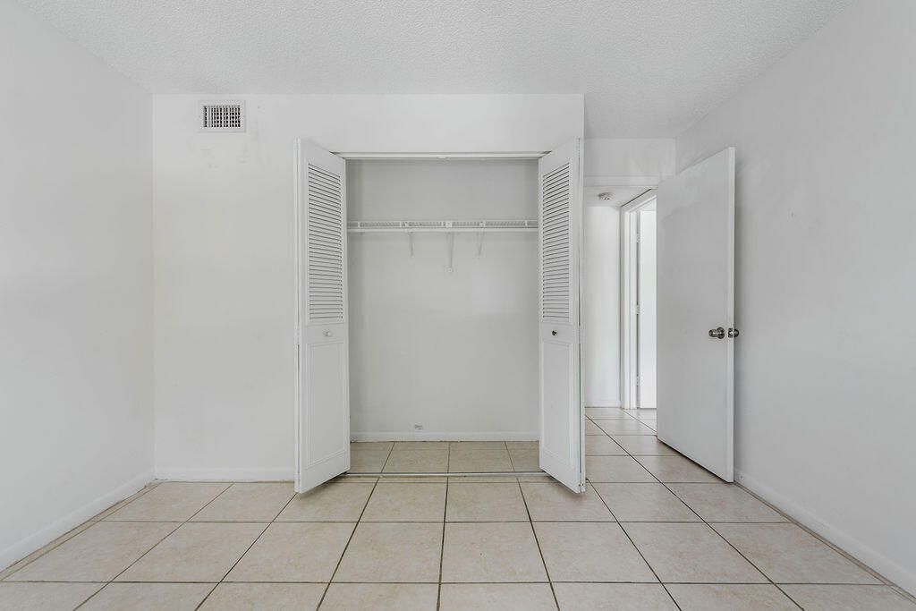 3612 Alder Drive, Unit B3, West Palm Beach, FL 33417 Photo