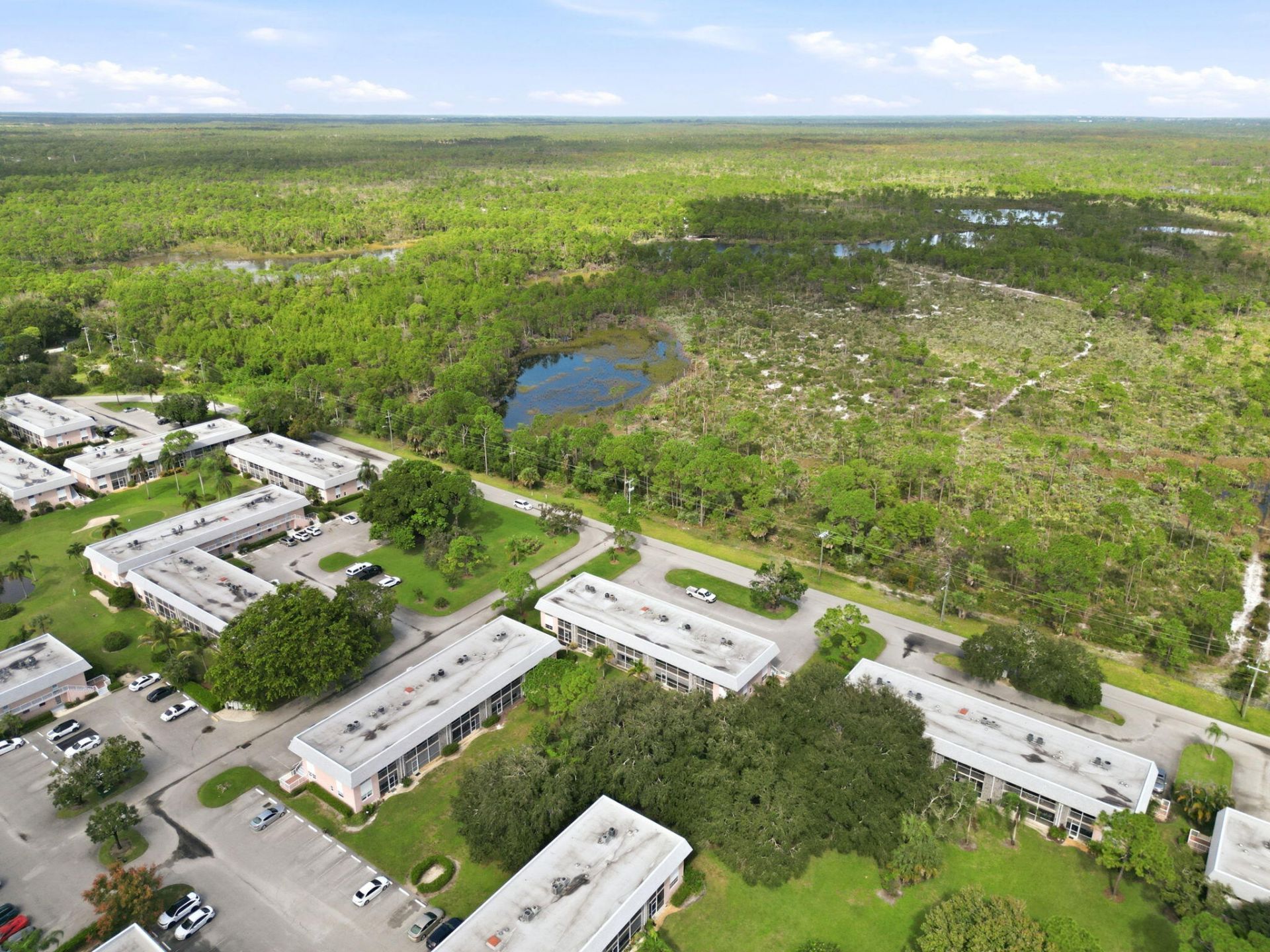 18081 SE Country Club Drive, Unit 19-189, Jupiter, FL 33469 Photo