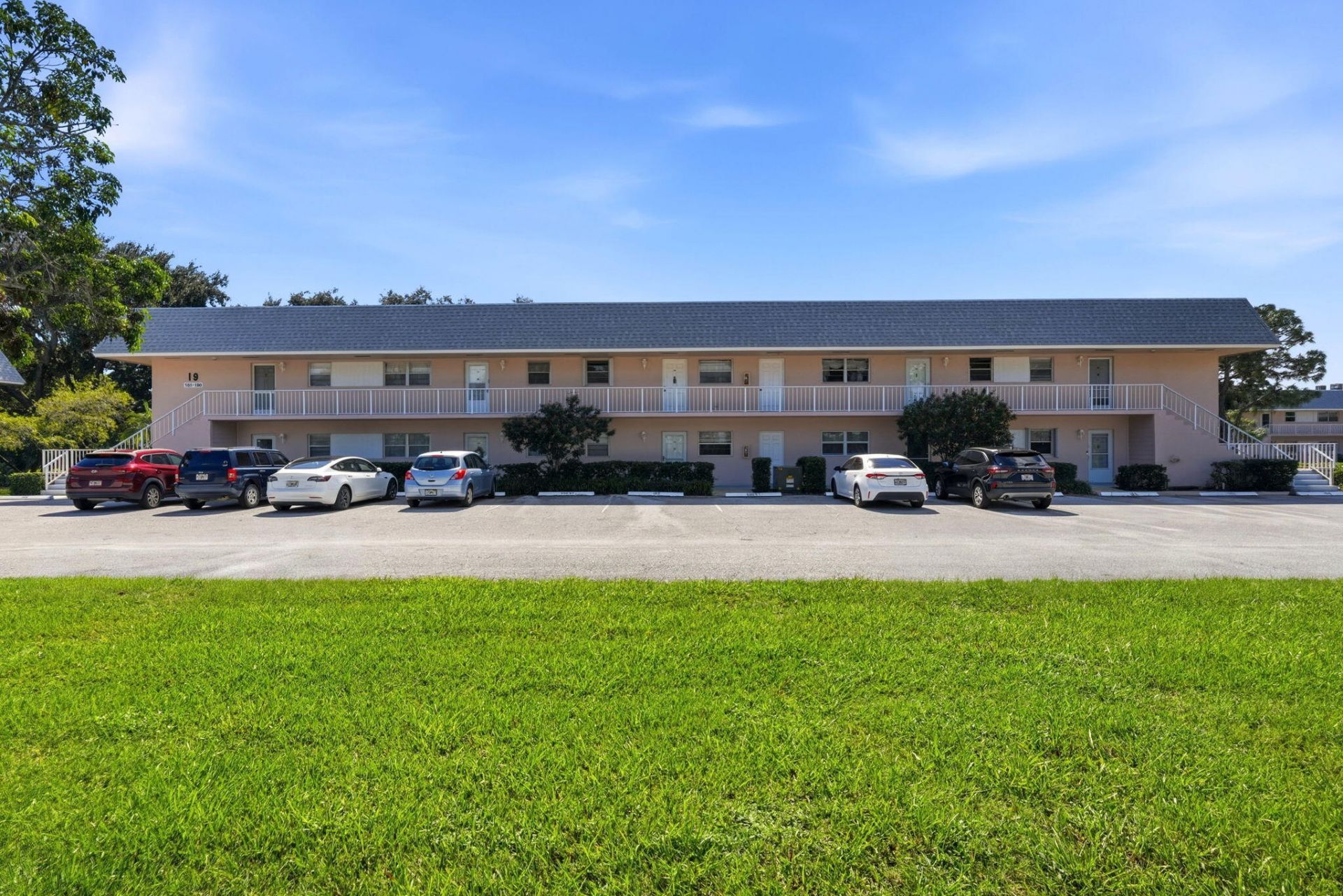 18081 SE Country Club Drive, Unit 19-189, Jupiter, FL 33469 Photo