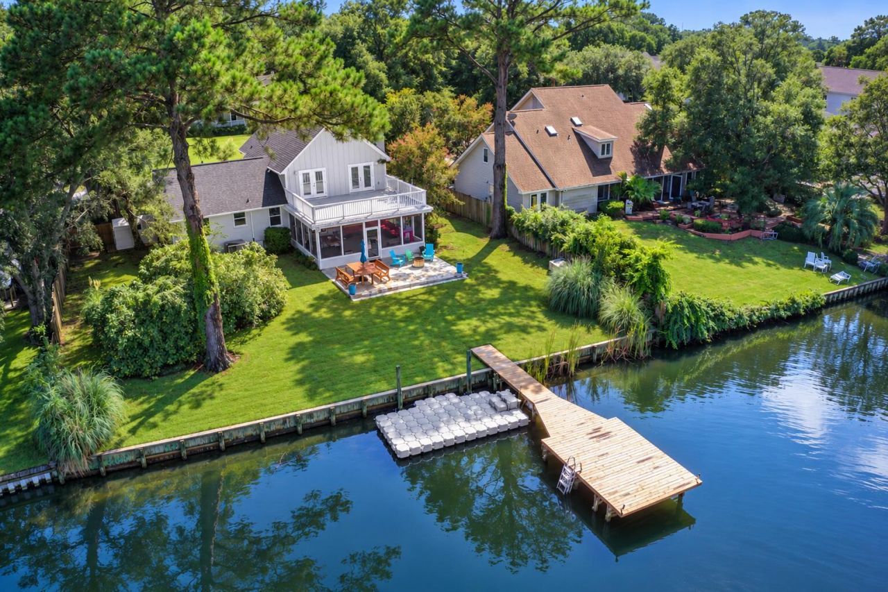 50 Rivers Point Row Photo 13