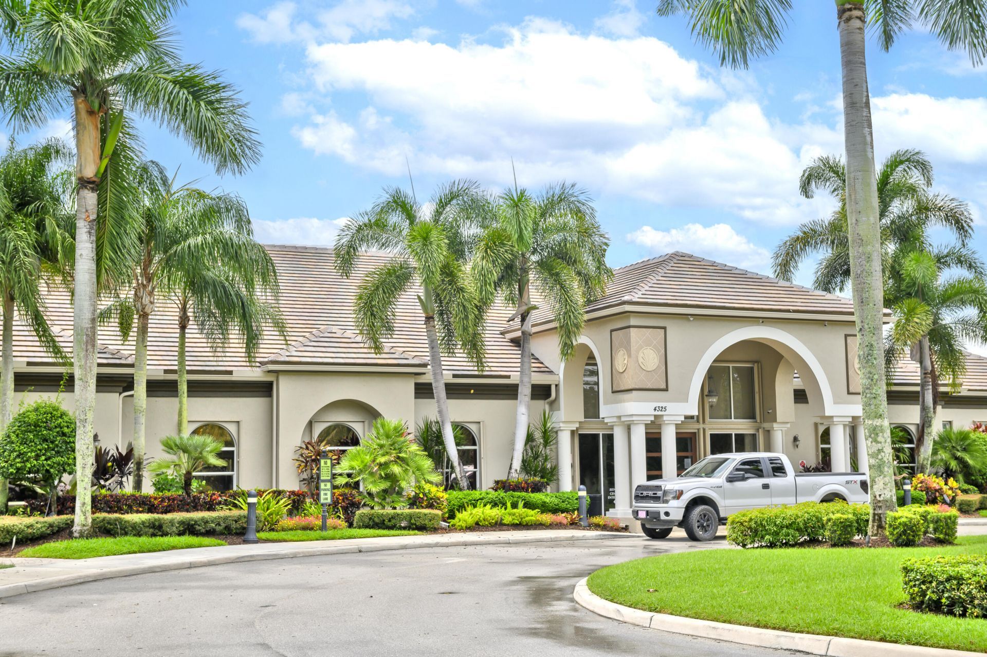 4661 Manderly Drive, Wellington, FL 33449 Photo
