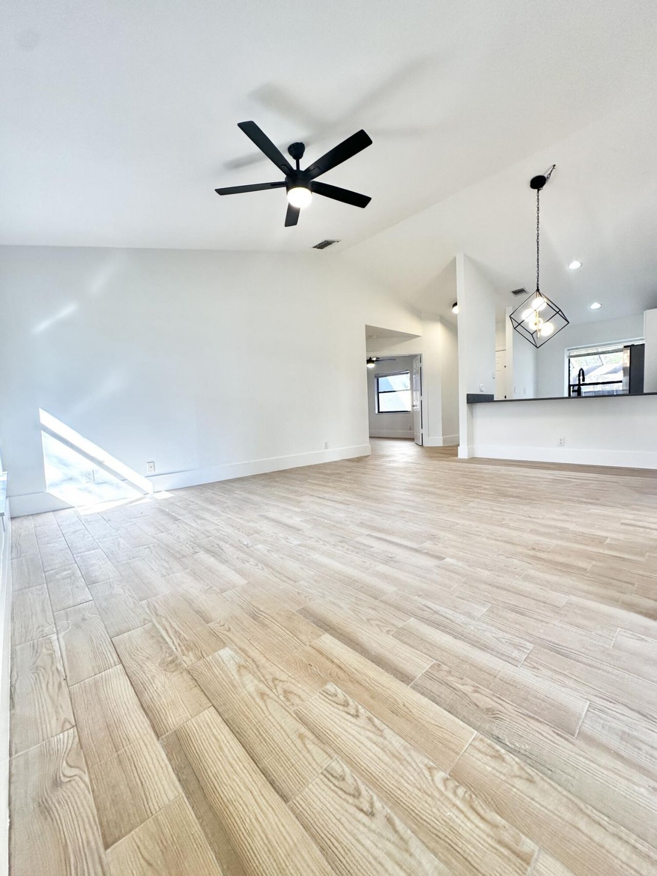 101 VÃ­a De Casas Norte, Boynton Beach, FL 33426 Photo