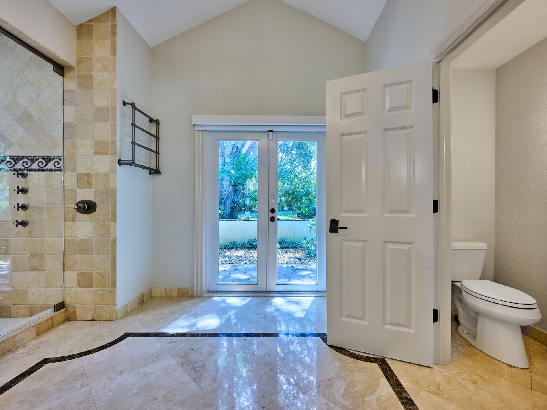 18660 SE River Ridge Road, Tequesta, FL 33469 Photo