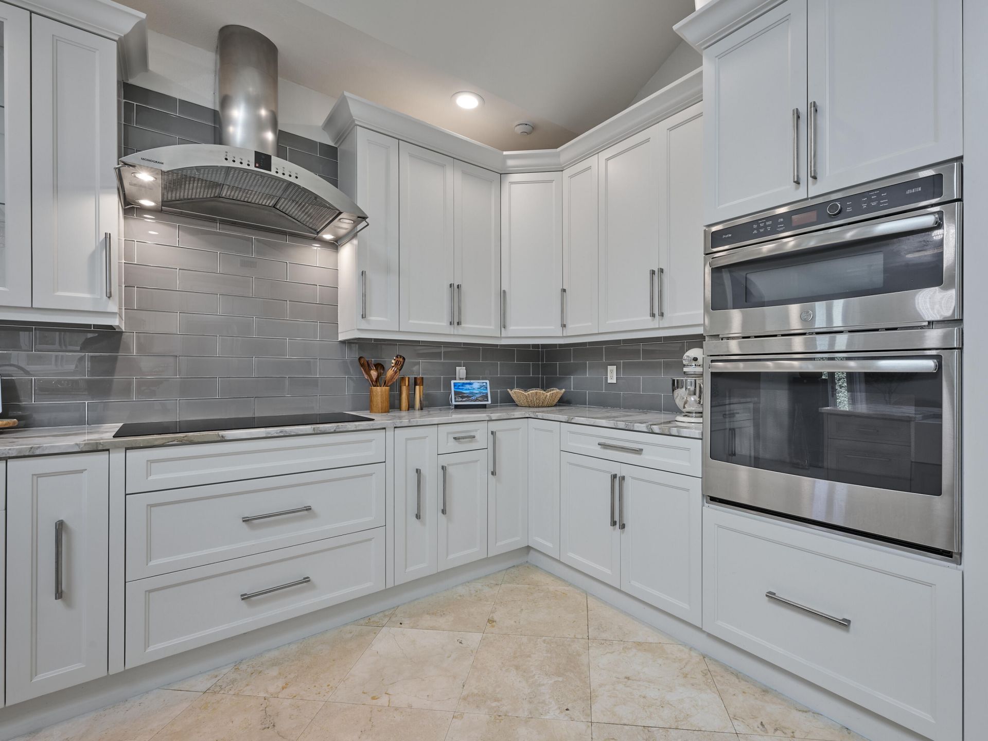18660 SE River Ridge Road, Tequesta, FL 33469 Photo