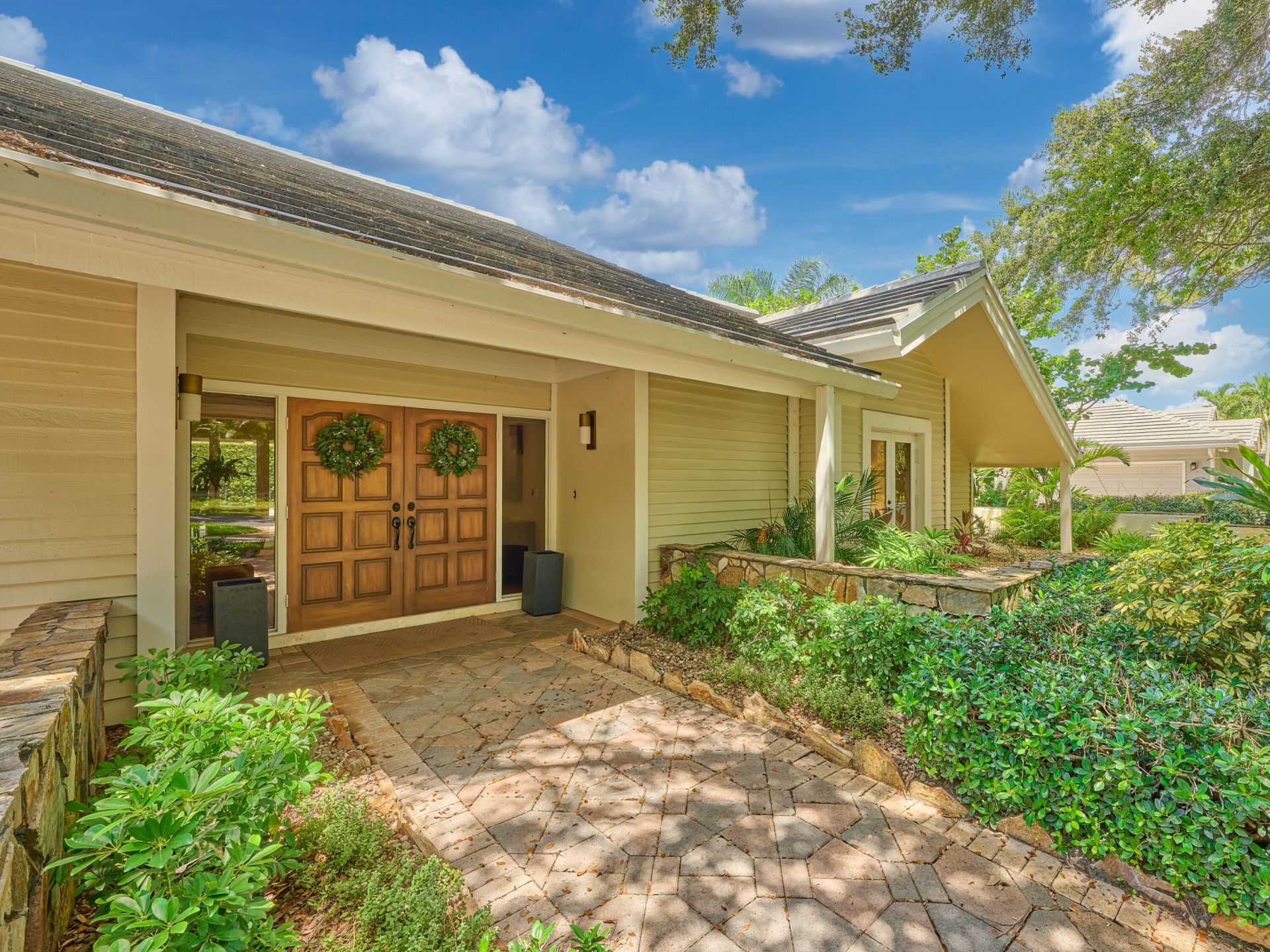 18660 SE River Ridge Road, Tequesta, FL 33469 Photo