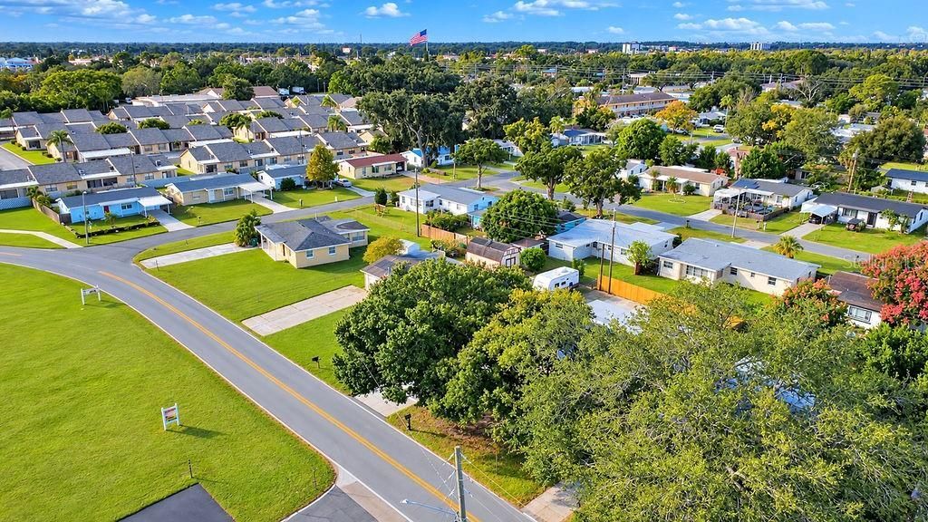 4853 Bartelt Road , Holiday, FL 34690 Photo