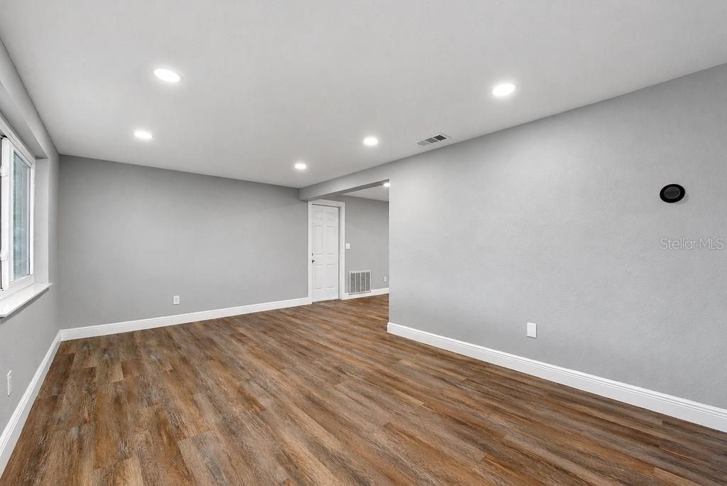 4853 Bartelt Road , Holiday, FL 34690 Photo