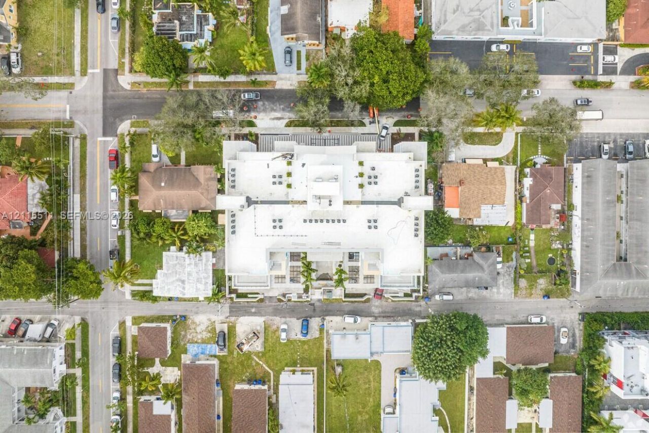 1850 Monroe St , Hollywood, FL 33020 Photo