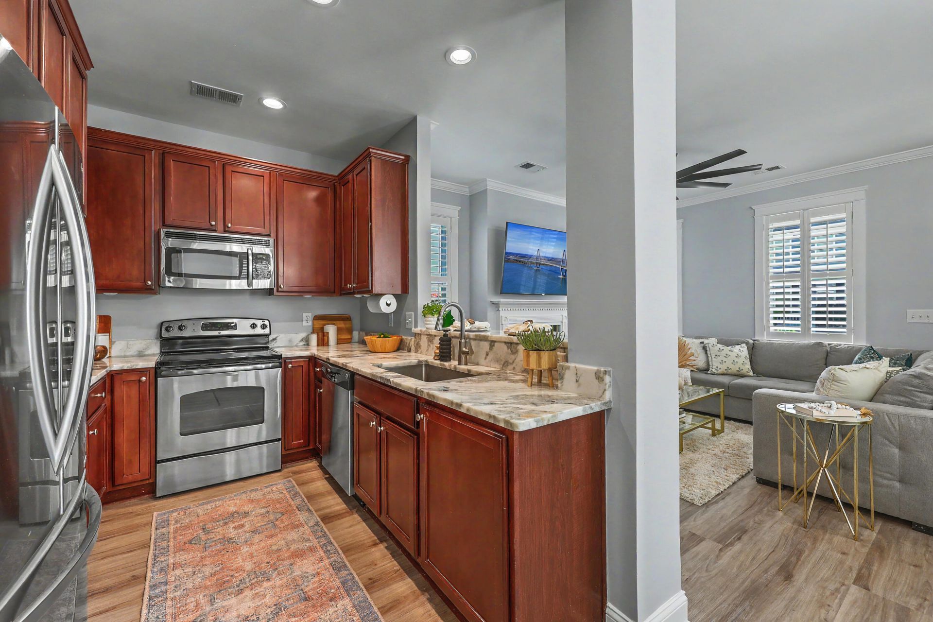 2844 Caitlins Way Photo 10