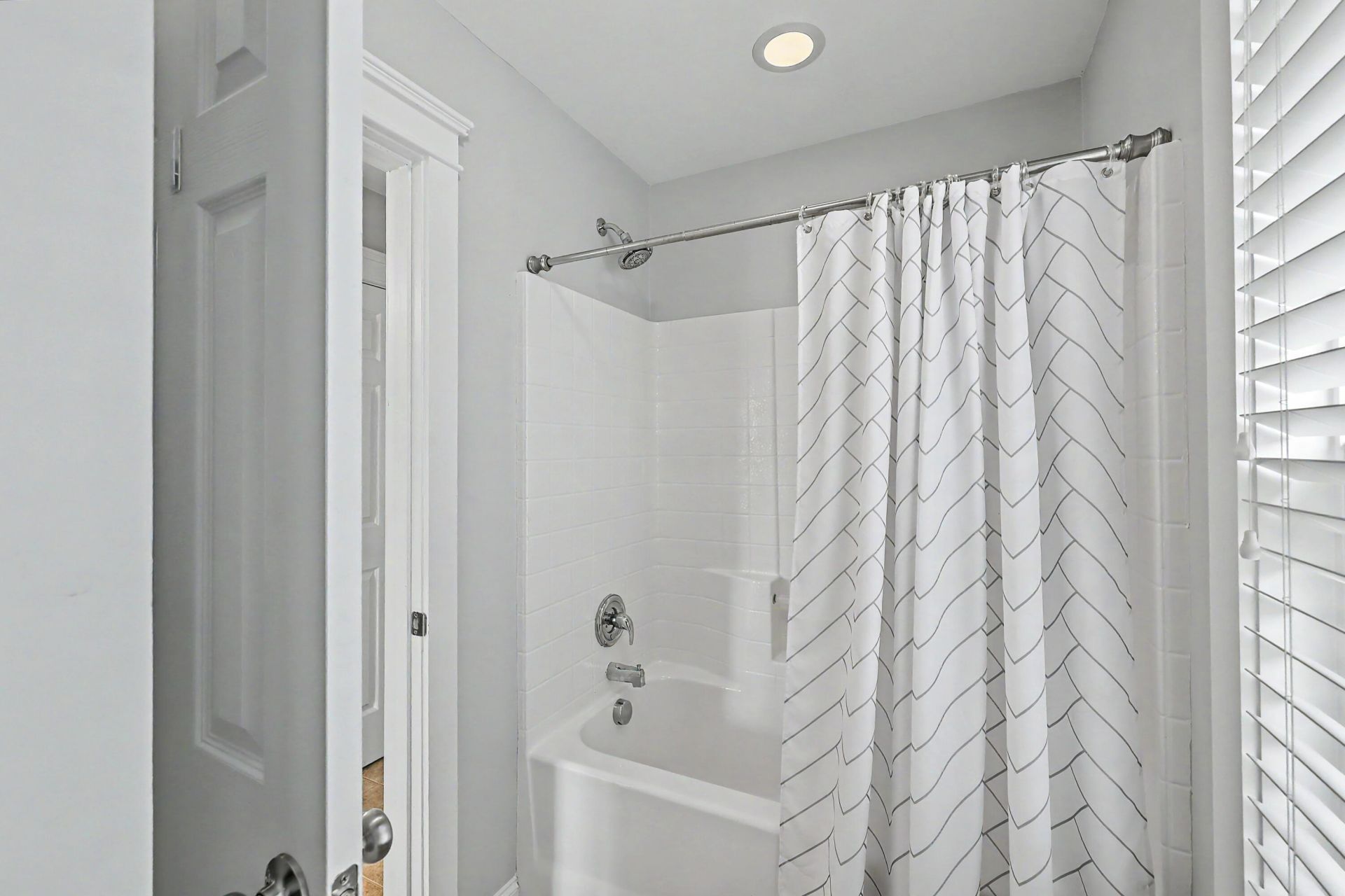 2844 Caitlins Way Photo 23