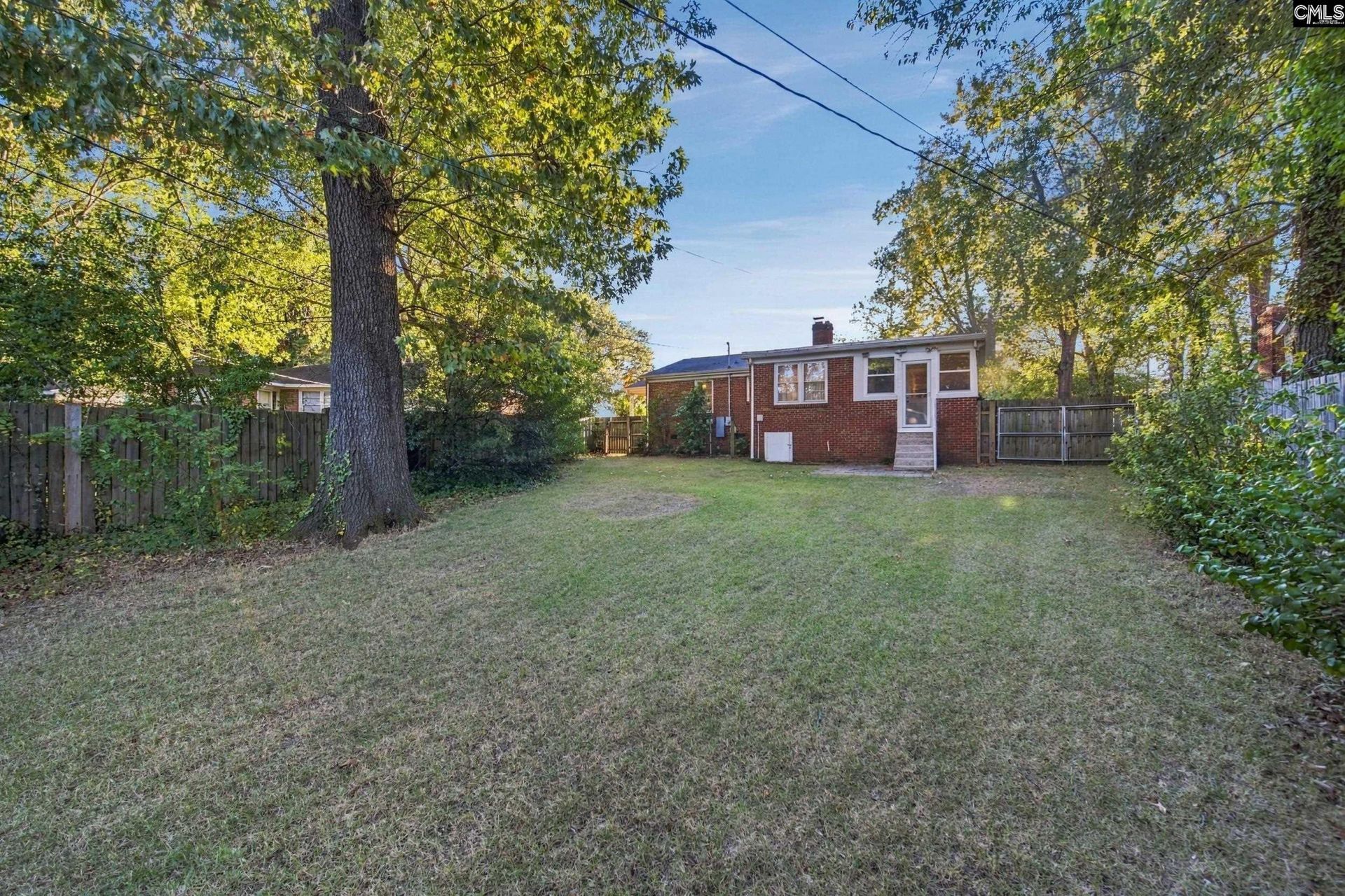 914 Elm Avenue  Photo 26