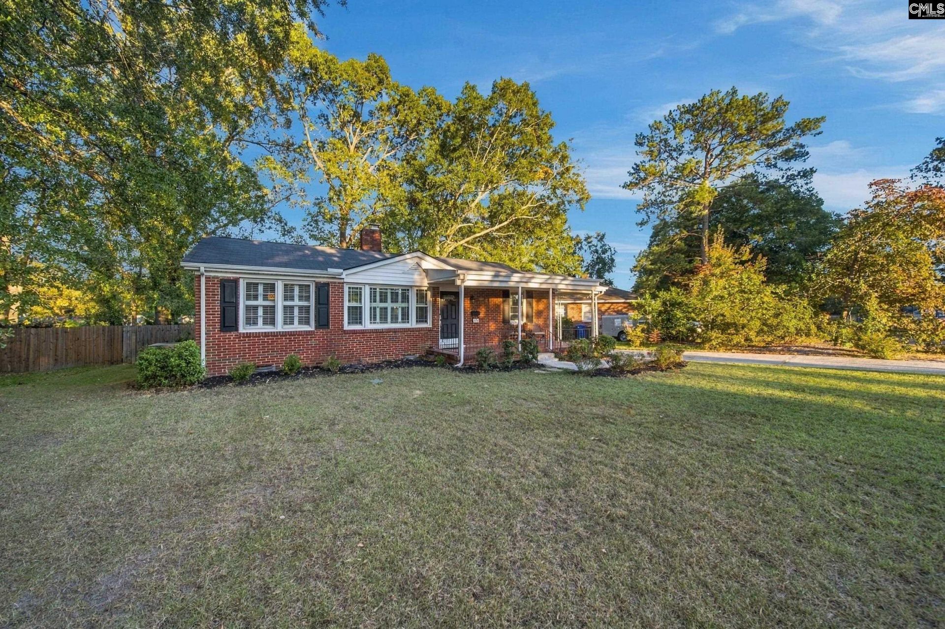 914 Elm Avenue  Photo 6