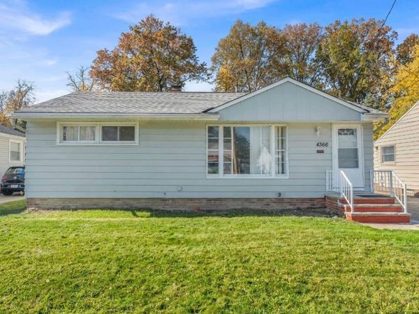 4366 W 182nd Street , Cleveland, OH 44135