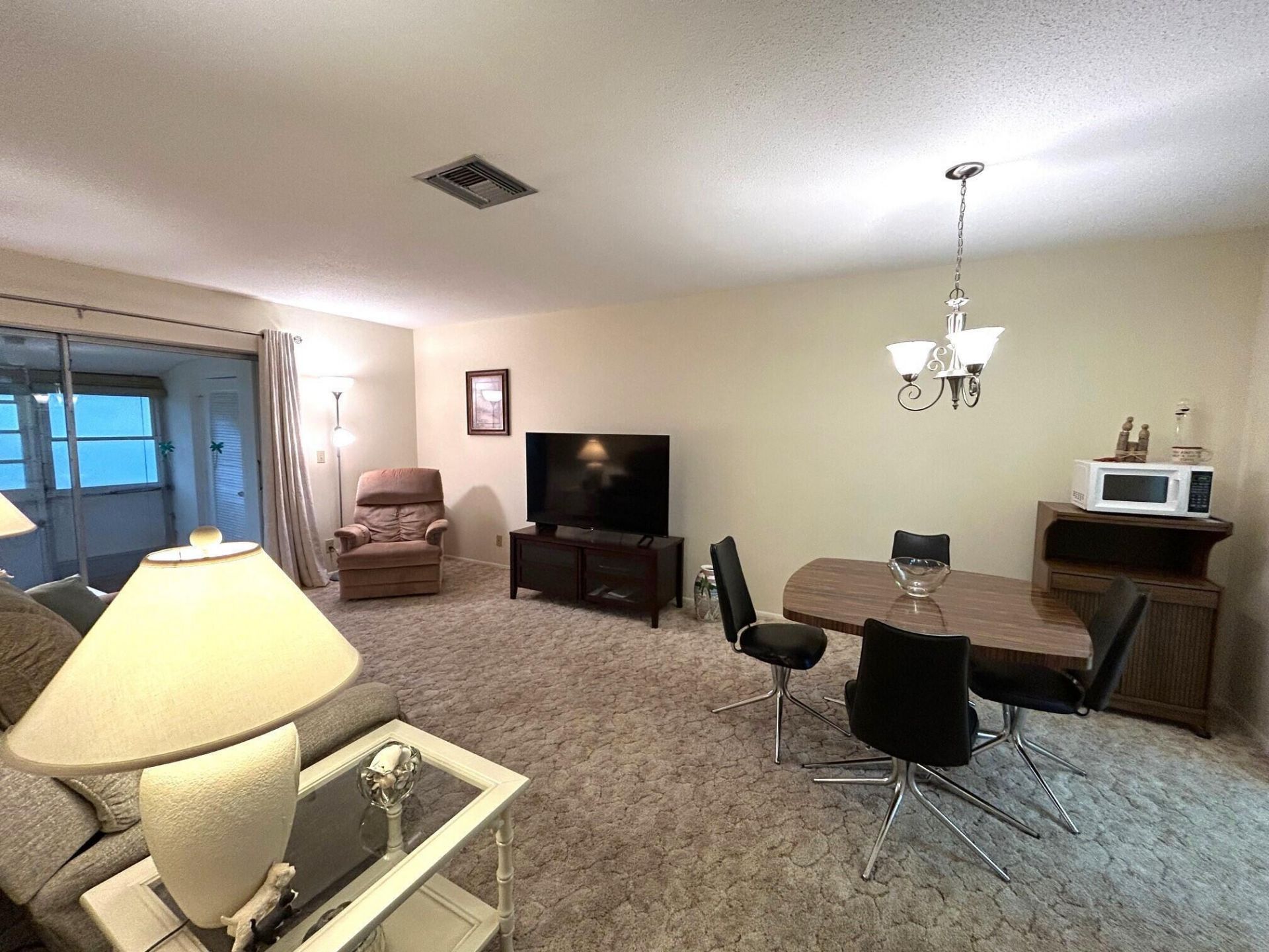 2955 Crosley Drive W, Unit F, West Palm Beach, FL 33415 Photo