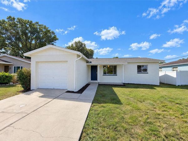 13234 CENTER AVENUE , LARGO, FL 33773