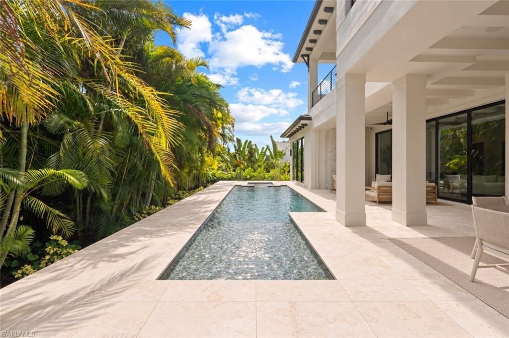 3840 Crayton Rd , Naples, FL 34103 Photo