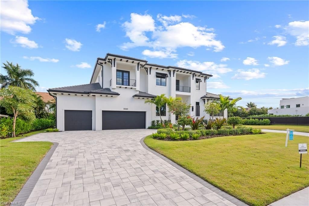 3840 Crayton Rd , Naples, FL 34103 Photo