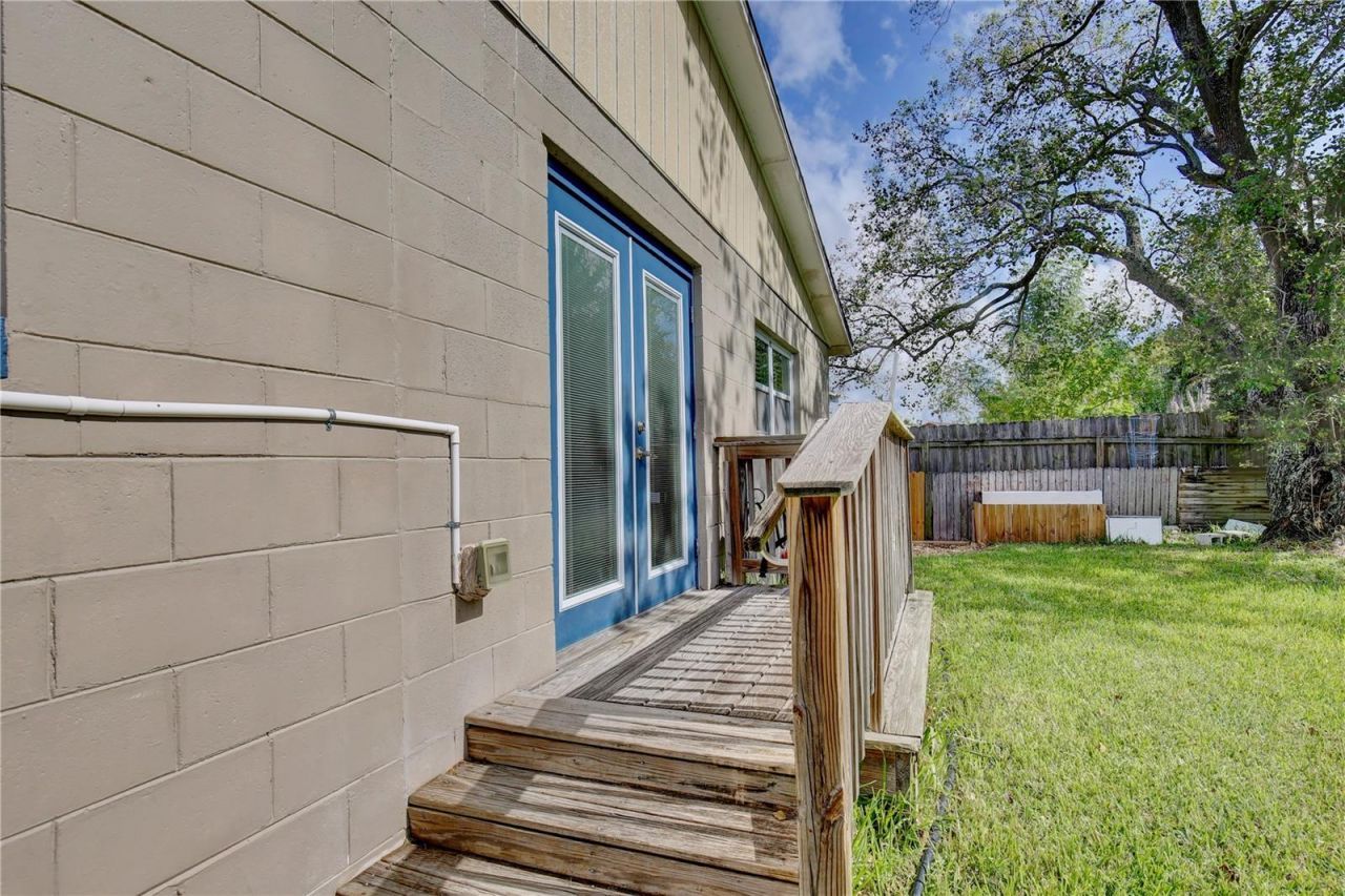 2032 Lake Christie Drive , Orlando, FL 32809 Photo