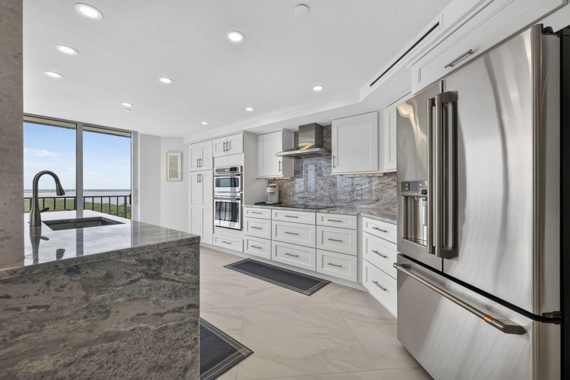 9650 S Ocean Drive, Unit 1610, Jensen Beach, FL 34957 Photo