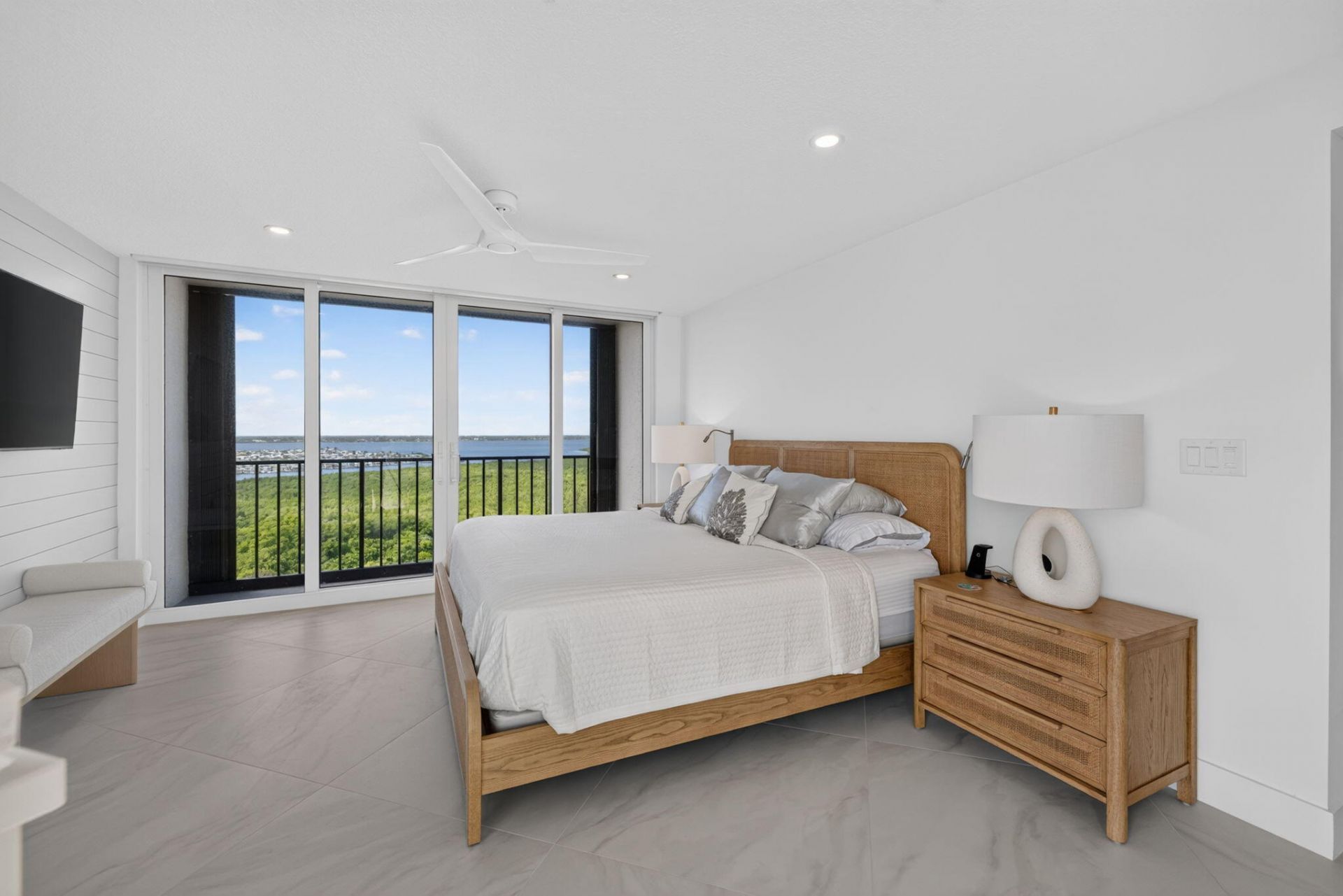 9650 S Ocean Drive, Unit 1610, Jensen Beach, FL 34957 Photo