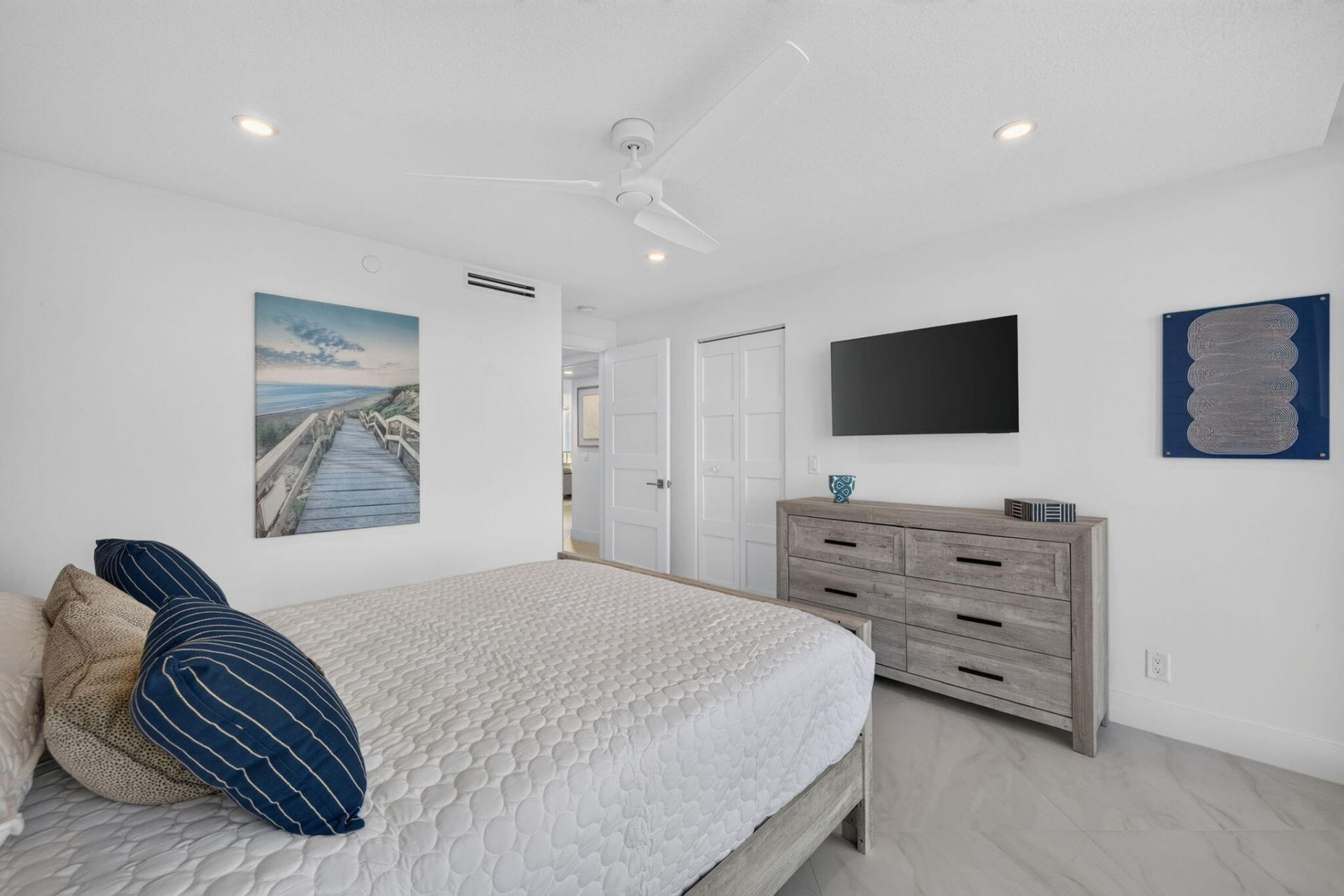 9650 S Ocean Drive, Unit 1610, Jensen Beach, FL 34957 Photo