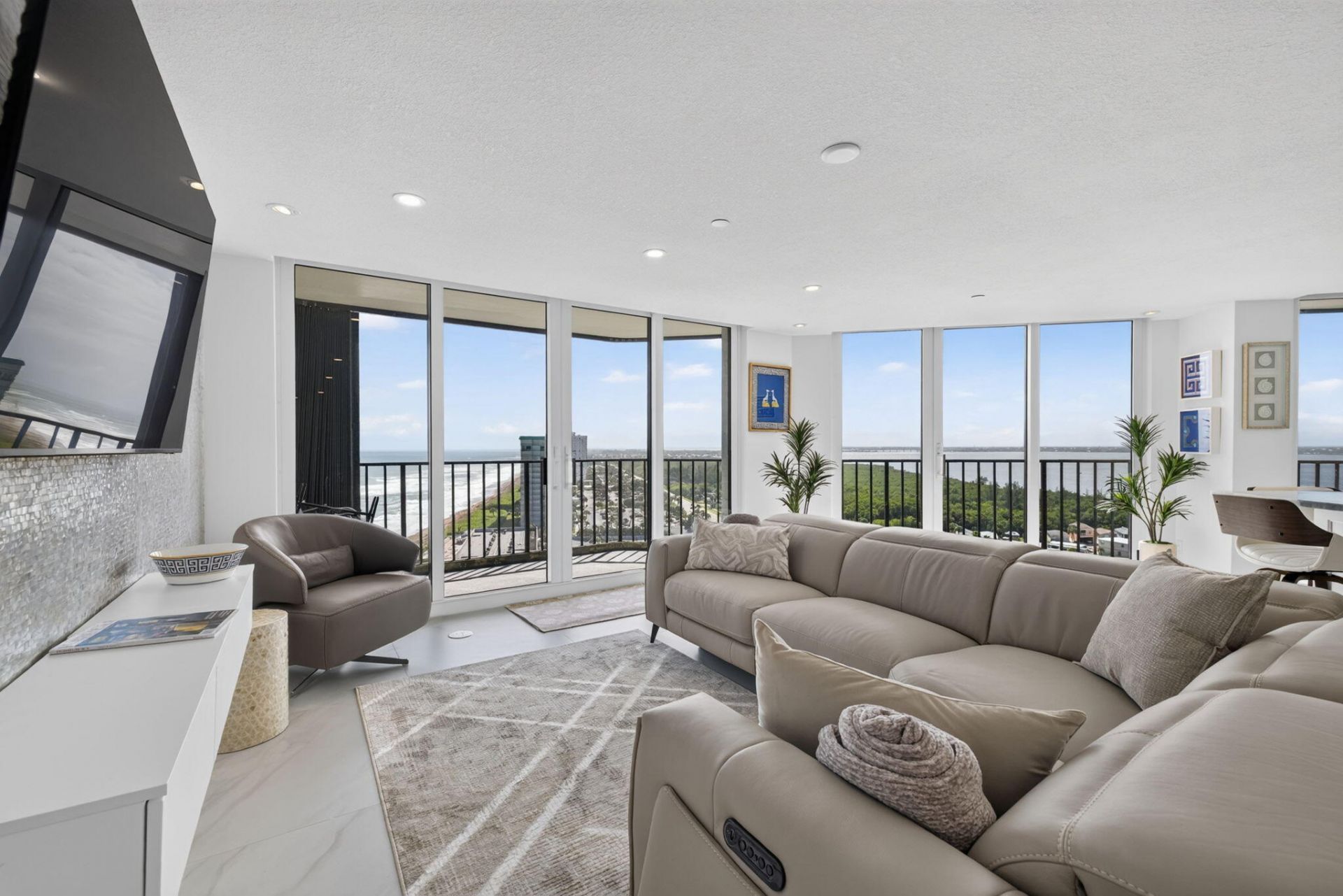 9650 S Ocean Drive, Unit 1610, Jensen Beach, FL 34957 Photo