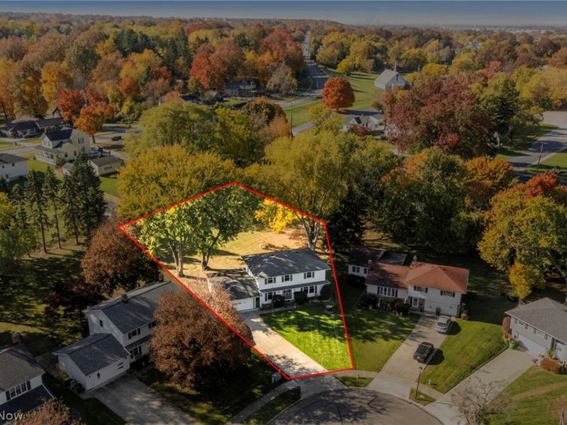 30030 Rickey Lane , Wickliffe, OH 44092 Photo 2