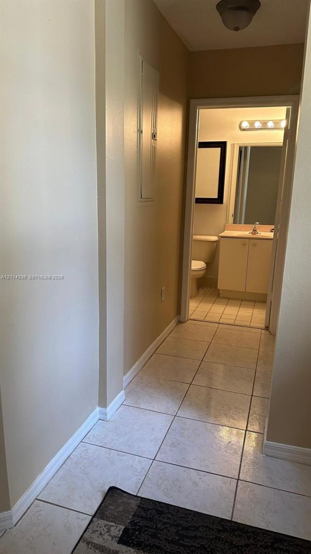950 NE 42nd Ter , Unit n/a, Homestead, FL 33033 Photo