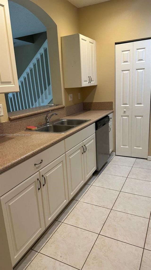 950 NE 42nd Ter , Unit n/a, Homestead, FL 33033 Photo