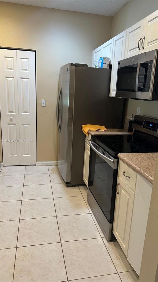 950 NE 42nd Ter , Unit n/a, Homestead, FL 33033 Photo