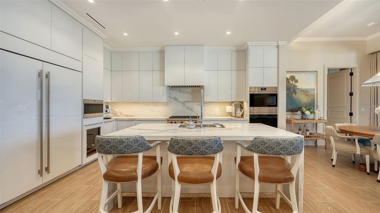 1591 Gulf Of Mexico Drive, Unit 514, Longboat Key, FL 34228 Photo