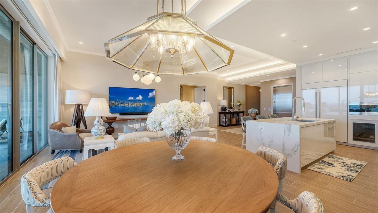 1591 Gulf Of Mexico Drive, Unit 514, Longboat Key, FL 34228 Photo