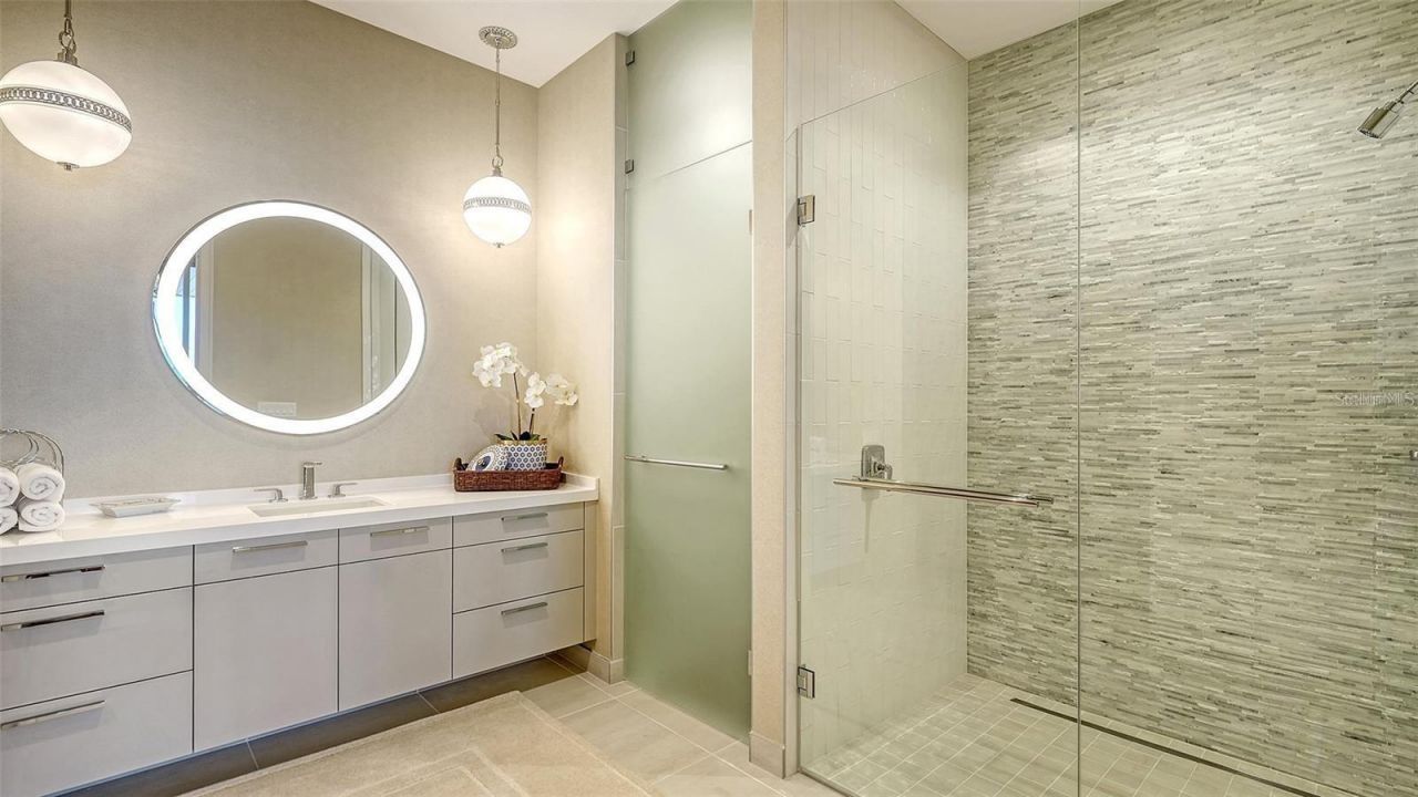 1591 Gulf Of Mexico Drive, Unit 514, Longboat Key, FL 34228 Photo