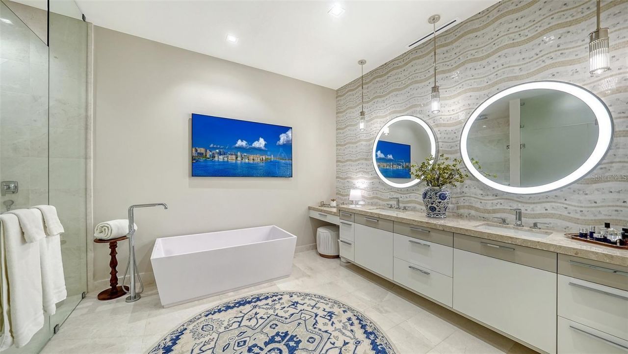 1591 Gulf Of Mexico Drive, Unit 514, Longboat Key, FL 34228 Photo