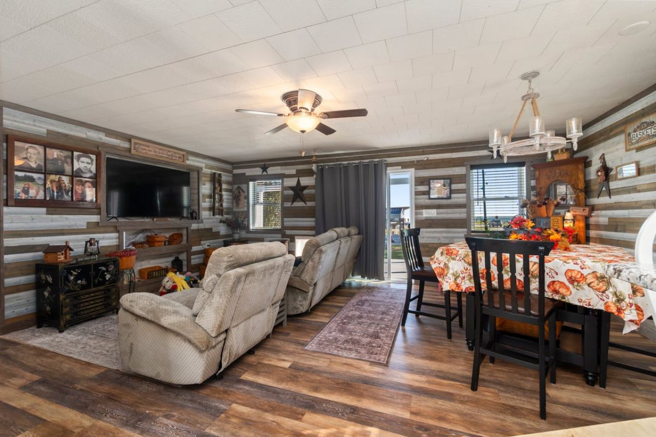 100 N Widgeon Court  Photo 4