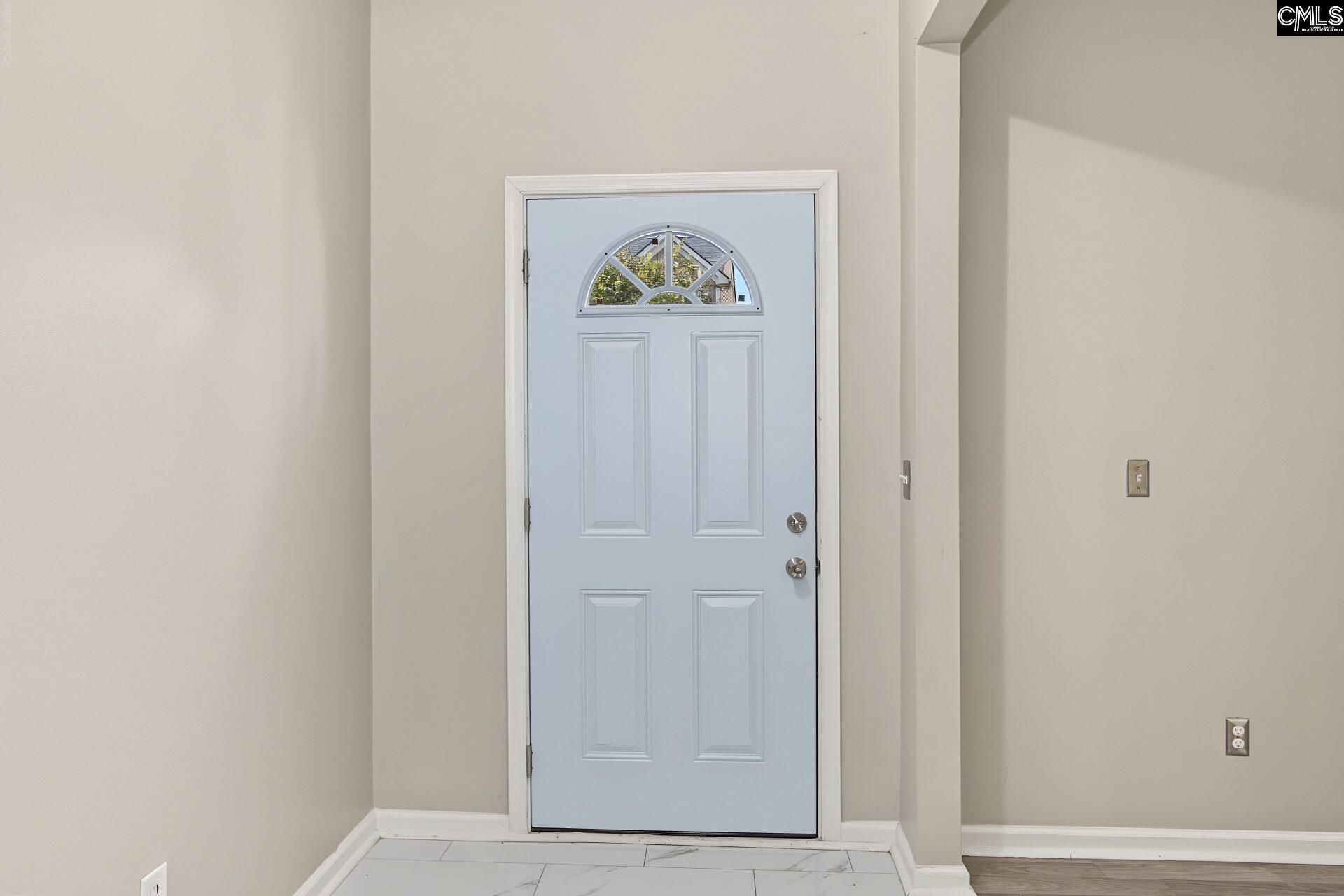 215 Luna Trail  Photo 5