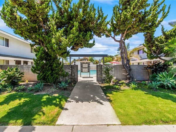 12021 Bailey Street , Unit 4, Garden Grove, CA 92845