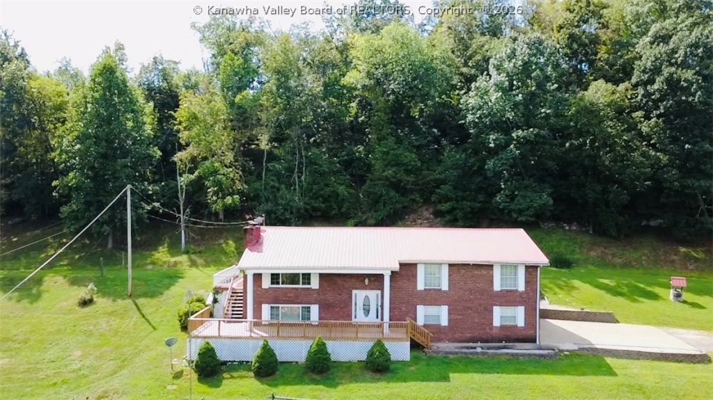 6420 Charleston Road, Ripley, WV 25271 Main Photo