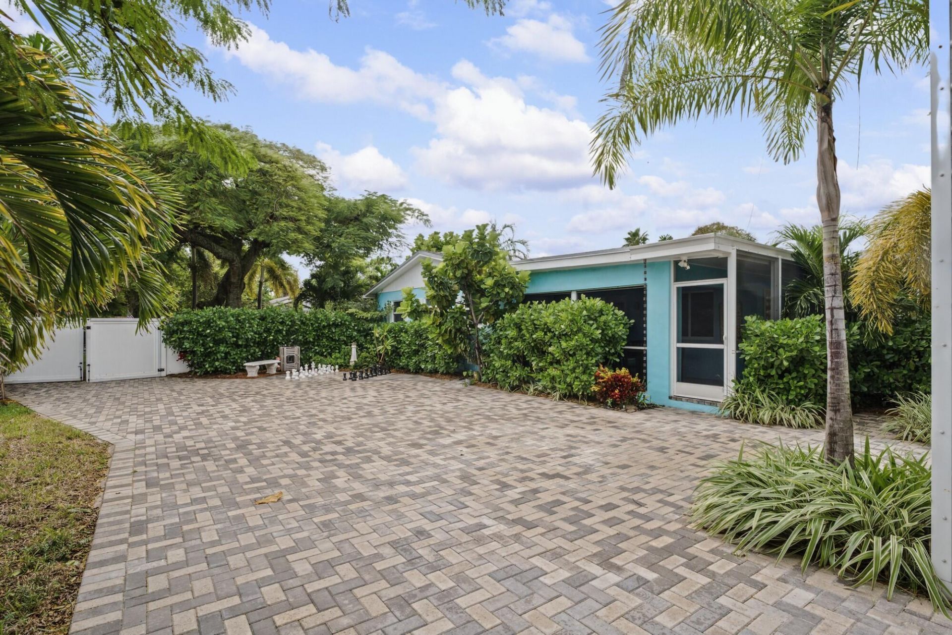 1001 Sunset Road, West Palm Beach, FL 33401 Photo