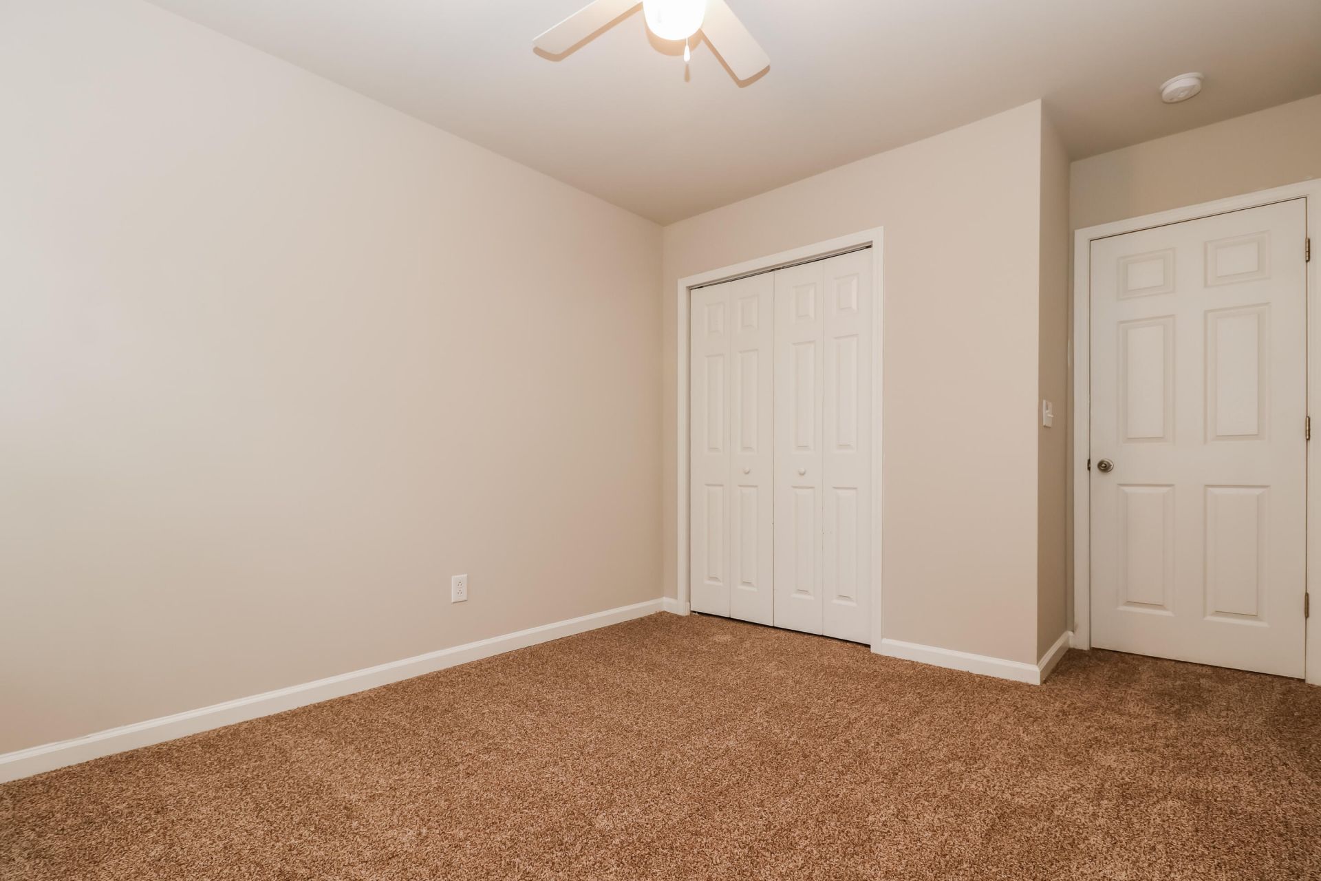 166 Cypress Forest Drive Photo 11