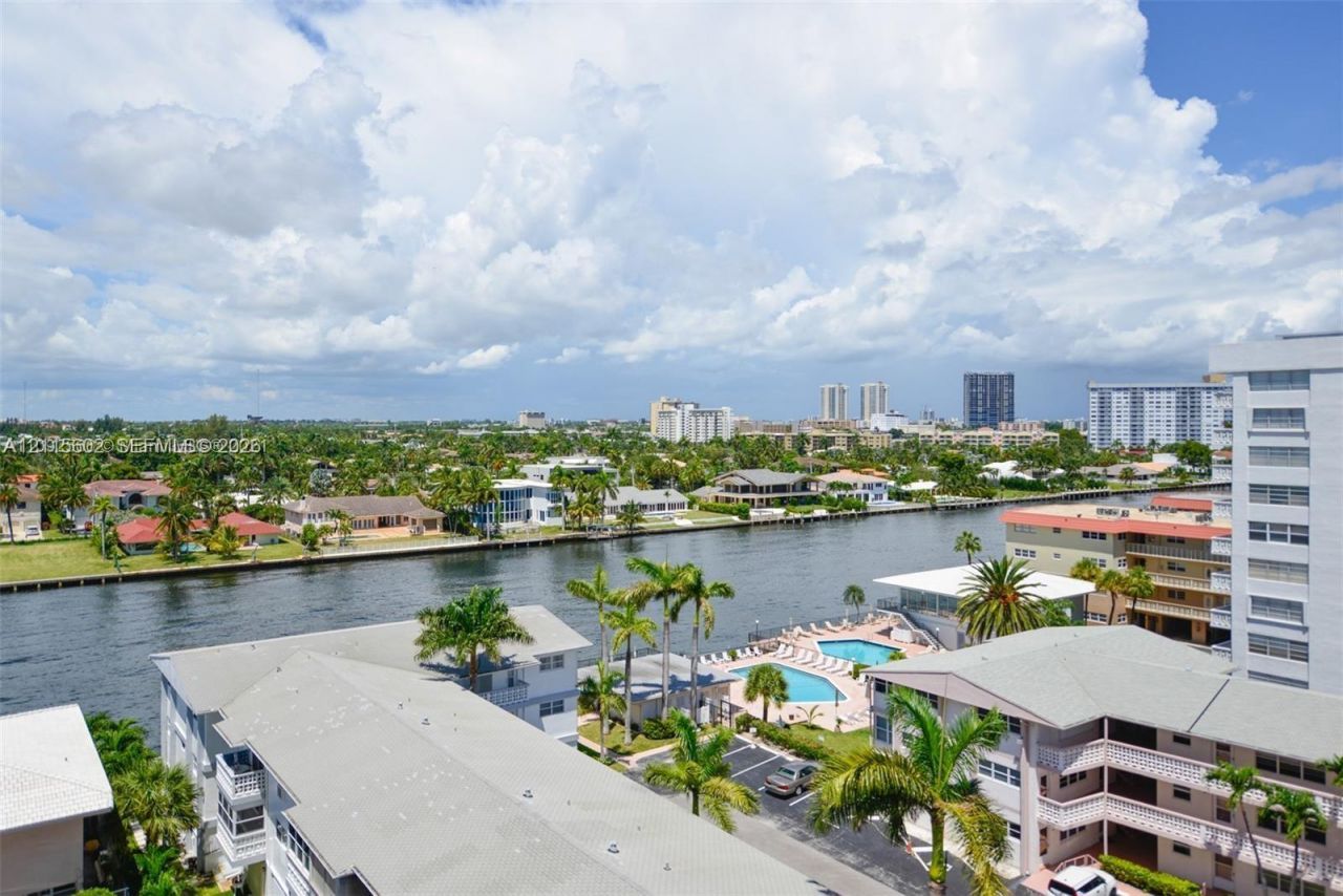 3161 S Ocean Dr, Unit 902, Hallandale Beach, FL 33009 Photo